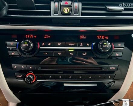 Коричневый БМВ Х5, объемом двигателя 2 л и пробегом 172 тыс. км за 34000 $, фото 29 на Automoto.ua