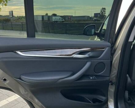 Коричневый БМВ Х5, объемом двигателя 2.99 л и пробегом 152 тыс. км за 35000 $, фото 17 на Automoto.ua