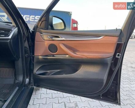 Коричневый БМВ Х5, объемом двигателя 2 л и пробегом 146 тыс. км за 29000 $, фото 20 на Automoto.ua