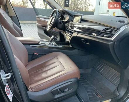 Коричневый БМВ Х5, объемом двигателя 2 л и пробегом 146 тыс. км за 29000 $, фото 19 на Automoto.ua