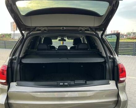 Коричневый БМВ Х5, объемом двигателя 2.99 л и пробегом 152 тыс. км за 35000 $, фото 20 на Automoto.ua