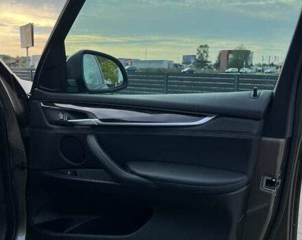 Коричневый БМВ Х5, объемом двигателя 2.99 л и пробегом 152 тыс. км за 35000 $, фото 11 на Automoto.ua