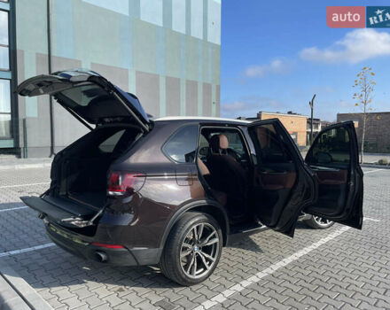 Коричневый БМВ Х5, объемом двигателя 3 л и пробегом 160 тыс. км за 24000 $, фото 12 на Automoto.ua