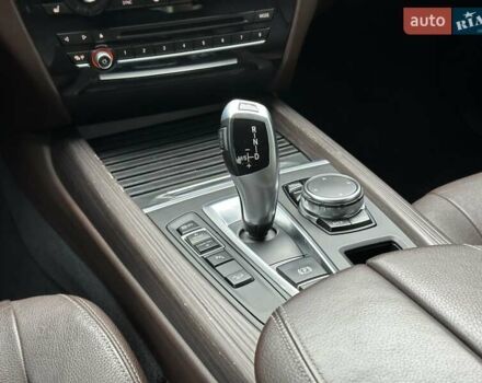 Коричневый БМВ Х5, объемом двигателя 2 л и пробегом 180 тыс. км за 22900 $, фото 15 на Automoto.ua