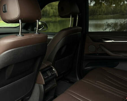 БМВ Х5 2017 в Ровно на Automoto.ua Коричневый БМВ Х5, объемом двигателя 2 л и пробегом 82 тыс. км за 34000 $, фото 11 на Automoto.ua