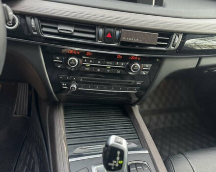 Коричневий БМВ Х5, об'ємом двигуна 2 л та пробігом 153 тис. км за 27500 $, фото 8 на Automoto.ua