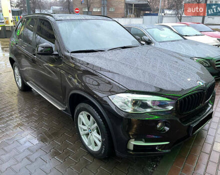 Коричневый БМВ Х5, объемом двигателя 2 л и пробегом 60 тыс. км за 39500 $, фото 1 на Automoto.ua
