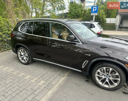 Коричневый БМВ Х5, объемом двигателя 3 л и пробегом 30 тыс. км за 70000 $, фото 2 на Automoto.ua