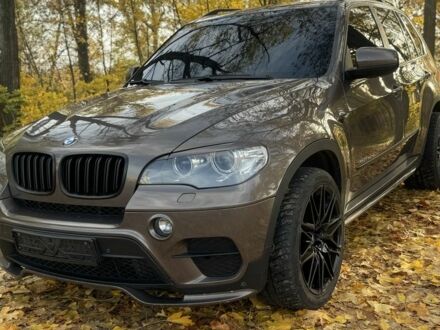 Коричневий БМВ Х5, об'ємом двигуна 3 л та пробігом 256 тис. км за 15000 $, фото 1 на Automoto.ua