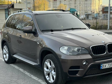 БМВ Х5 2010 в Хмельницком на Automoto.ua Коричневый БМВ Х5, объемом двигателя 2.99 л и пробегом 280 тыс. км за 19100 $, фото 1 на Automoto.ua