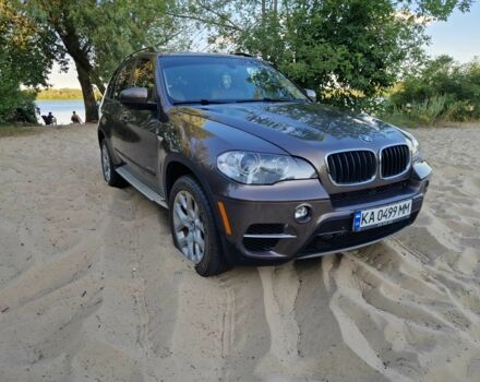 Коричневый БМВ Х5, объемом двигателя 3 л и пробегом 82 тыс. км за 18500 $, фото 1 на Automoto.ua