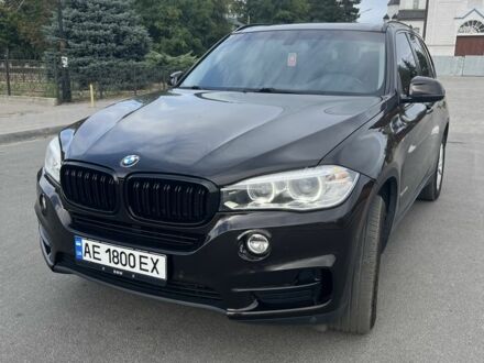 Коричневый БМВ Х5, объемом двигателя 3 л и пробегом 255 тыс. км за 18999 $, фото 1 на Automoto.ua