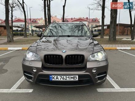 БМВ Х5 2013 у Києві на Automoto.ua Коричневий БМВ Х5, об'ємом двигуна 2.98 л та пробігом 148 тис. км за 18500 $, фото 1 на Automoto.ua