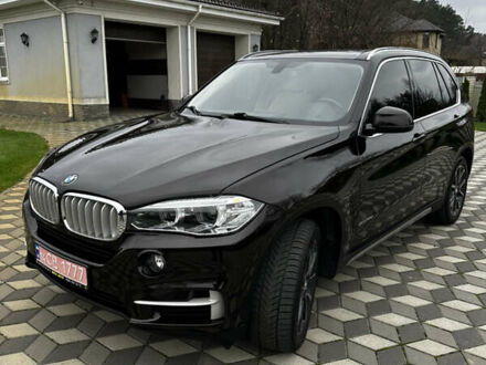 Коричневый БМВ Х5, объемом двигателя 2.99 л и пробегом 261 тыс. км за 27700 $, фото 1 на Automoto.ua