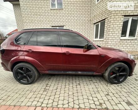 Красный БМВ Х5, объемом двигателя 4.8 л и пробегом 230 тыс. км за 11000 $, фото 5 на Automoto.ua