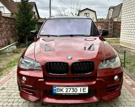 Красный БМВ Х5, объемом двигателя 4.8 л и пробегом 230 тыс. км за 11000 $, фото 2 на Automoto.ua