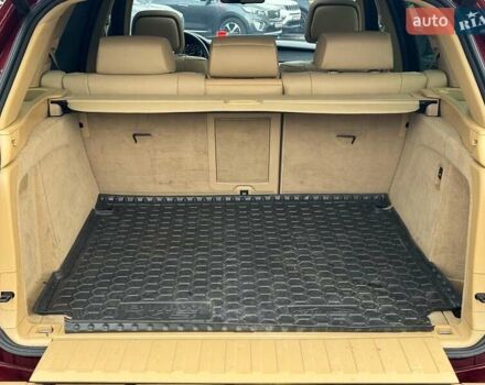 Красный БМВ Х5, объемом двигателя 3 л и пробегом 309 тыс. км за 12390 $, фото 19 на Automoto.ua