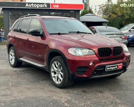 Красный БМВ Х5, объемом двигателя 3 л и пробегом 309 тыс. км за 12390 $, фото 2 на Automoto.ua