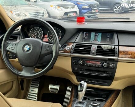 Красный БМВ Х5, объемом двигателя 3 л и пробегом 309 тыс. км за 12390 $, фото 27 на Automoto.ua