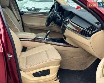Красный БМВ Х5, объемом двигателя 3 л и пробегом 309 тыс. км за 12390 $, фото 25 на Automoto.ua