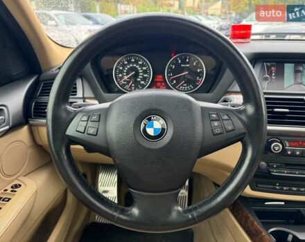 Красный БМВ Х5, объемом двигателя 3 л и пробегом 309 тыс. км за 12390 $, фото 29 на Automoto.ua