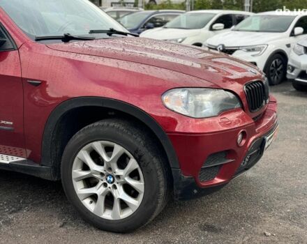 Красный БМВ Х5, объемом двигателя 3 л и пробегом 309 тыс. км за 12390 $, фото 3 на Automoto.ua