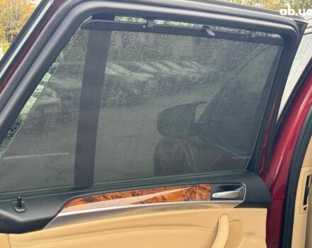 Красный БМВ Х5, объемом двигателя 3 л и пробегом 309 тыс. км за 12390 $, фото 17 на Automoto.ua