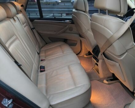 Червоний БМВ Х5, об'ємом двигуна 3 л та пробігом 198 тис. км за 10800 $, фото 7 на Automoto.ua