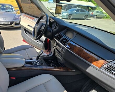 БМВ Х5 2011 в Вишневом на Automoto.ua Красный БМВ Х5, объемом двигателя 3 л и пробегом 261 тыс. км за 12000 $, фото 10 на Automoto.ua