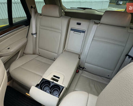 Червоний БМВ Х5, об'ємом двигуна 2.98 л та пробігом 177 тис. км за 17500 $, фото 48 на Automoto.ua