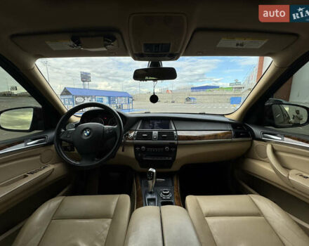 Червоний БМВ Х5, об'ємом двигуна 2.98 л та пробігом 177 тис. км за 17500 $, фото 53 на Automoto.ua