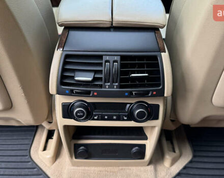 Червоний БМВ Х5, об'ємом двигуна 2.98 л та пробігом 177 тис. км за 17500 $, фото 49 на Automoto.ua