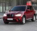 Красный БМВ Х5, объемом двигателя 3 л и пробегом 220 тыс. км за 14000 $, фото 2 на Automoto.ua