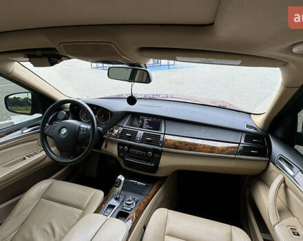 Червоний БМВ Х5, об'ємом двигуна 2.98 л та пробігом 177 тис. км за 17500 $, фото 56 на Automoto.ua