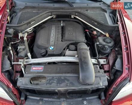 Красный БМВ Х5, объемом двигателя 2.98 л и пробегом 220 тыс. км за 14000 $, фото 17 на Automoto.ua