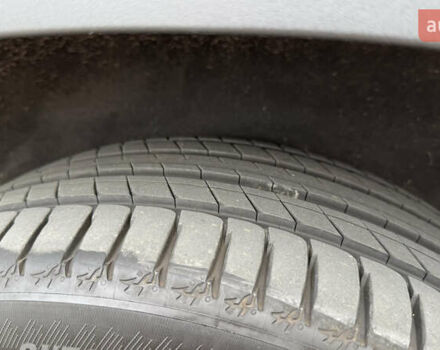 Червоний БМВ Х5, об'ємом двигуна 2.98 л та пробігом 177 тис. км за 17500 $, фото 76 на Automoto.ua