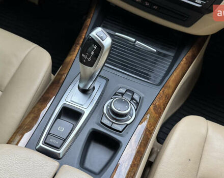 Червоний БМВ Х5, об'ємом двигуна 2.98 л та пробігом 177 тис. км за 17500 $, фото 52 на Automoto.ua