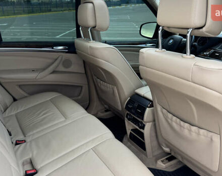 Червоний БМВ Х5, об'ємом двигуна 2.98 л та пробігом 177 тис. км за 17500 $, фото 64 на Automoto.ua