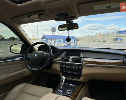 Червоний БМВ Х5, об'ємом двигуна 2.98 л та пробігом 177 тис. км за 17500 $, фото 45 на Automoto.ua