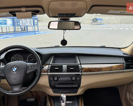 Червоний БМВ Х5, об'ємом двигуна 2.98 л та пробігом 177 тис. км за 17500 $, фото 68 на Automoto.ua