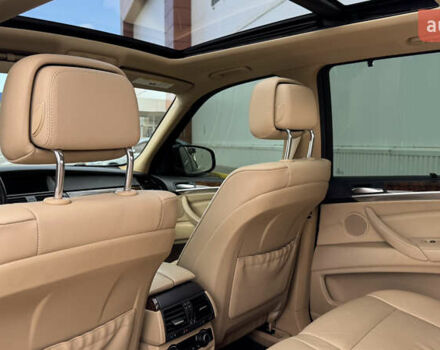 Червоний БМВ Х5, об'ємом двигуна 2.98 л та пробігом 177 тис. км за 17500 $, фото 63 на Automoto.ua