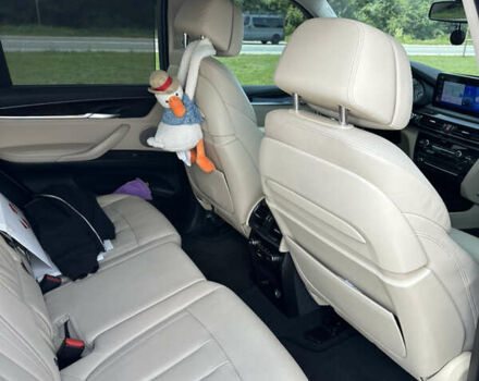 Красный БМВ Х5, объемом двигателя 2.98 л и пробегом 168 тыс. км за 29500 $, фото 26 на Automoto.ua