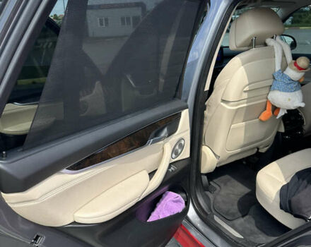 Красный БМВ Х5, объемом двигателя 2.98 л и пробегом 168 тыс. км за 29500 $, фото 22 на Automoto.ua