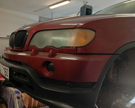 Красный БМВ Х5, объемом двигателя 0 л и пробегом 111 тыс. км за 4500 $, фото 1 на Automoto.ua