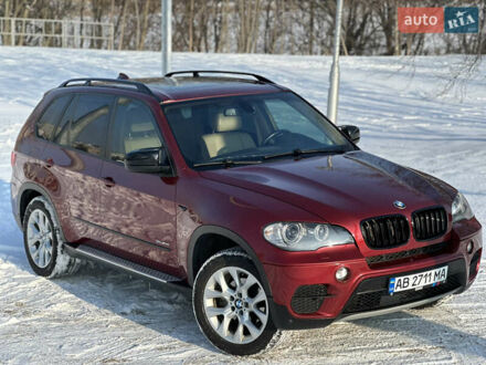 Красный БМВ Х5, объемом двигателя 2.98 л и пробегом 309 тыс. км за 12500 $, фото 1 на Automoto.ua