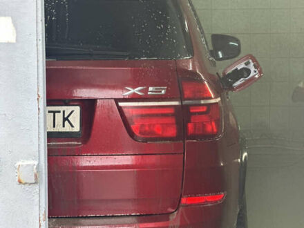 БМВ Х5 2010 в Золочев на Automoto.ua Красный БМВ Х5, объемом двигателя 3 л и пробегом 194 тыс. км за 10999 $, фото 1 на Automoto.ua