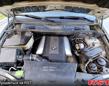 БМВ Х5, объемом двигателя 4.4 л и пробегом 0 тыс. км за 6000 $, фото 8 на Automoto.ua