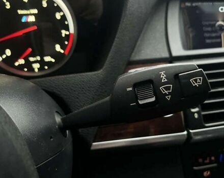 БМВ Х5, объемом двигателя 4.4 л и пробегом 184 тыс. км за 15000 $, фото 18 на Automoto.ua
