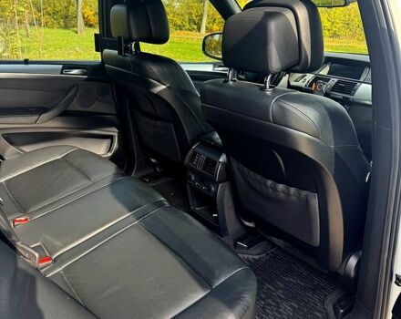 БМВ Х5 2011 в Херсоне на Automoto.ua БМВ Х5, объемом двигателя 3 л и пробегом 239 тыс. км за 18000 $, фото 9 на Automoto.ua