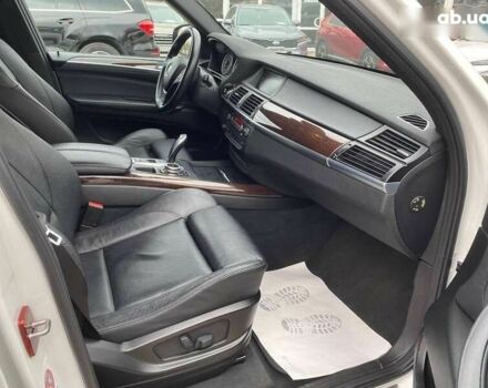 БМВ Х5, об'ємом двигуна 3 л та пробігом 242 тис. км за 18300 $, фото 9 на Automoto.ua
